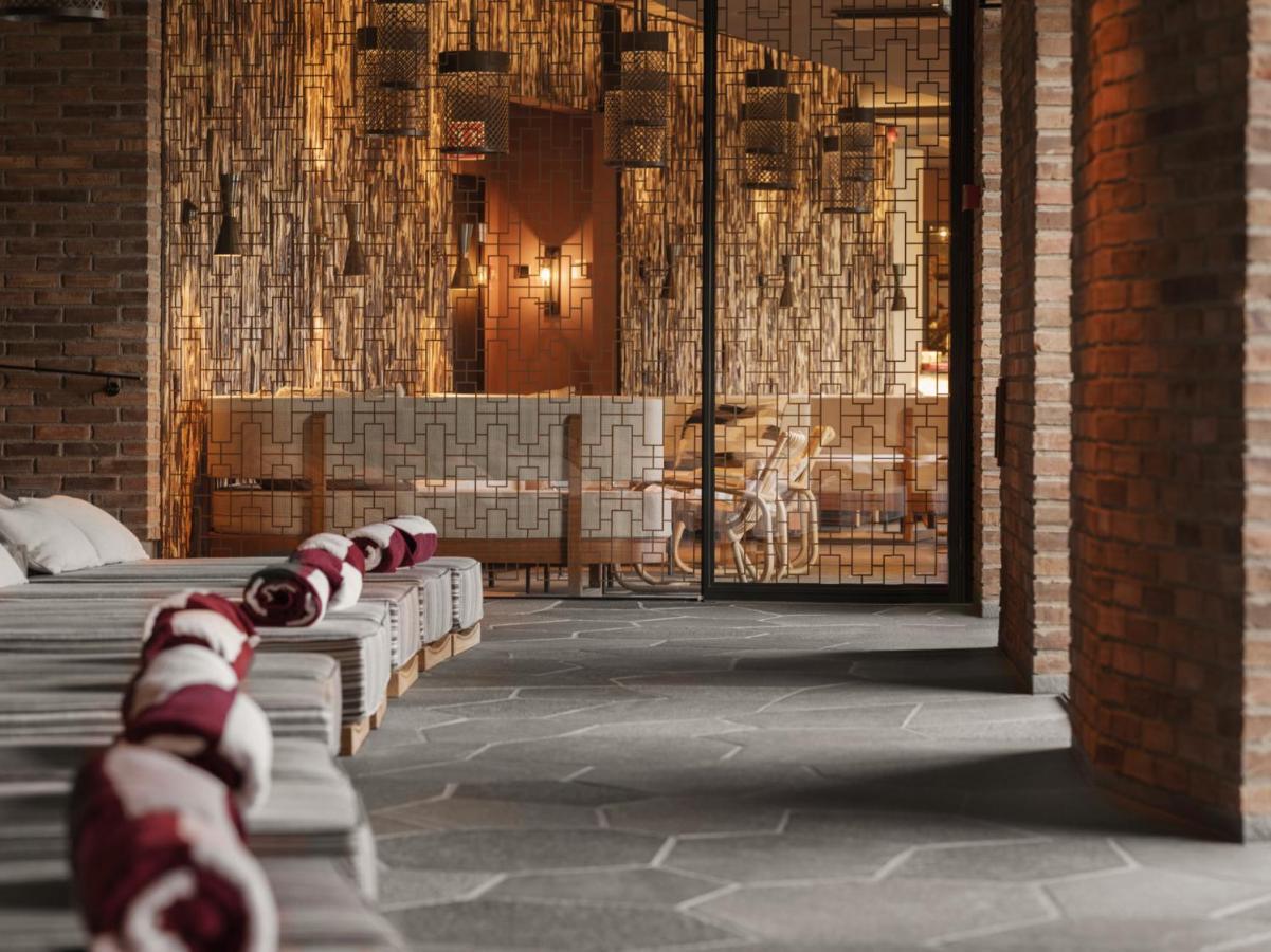 Ad Astra By Elite - Hotel, Spa & Resort เซอเดอร์เตลเย ภายนอก รูปภาพ